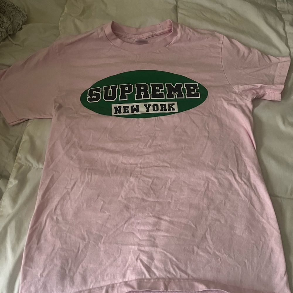 supreme tee